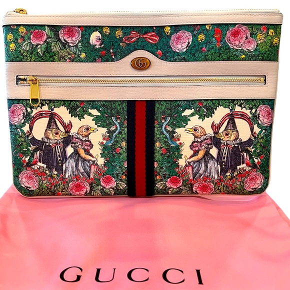 Gucci Handbags - Gucci Yuko Higuchi Sherry line Collaboration Ophidia Clutch